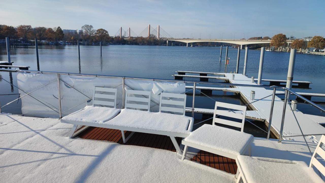 Houseboat Water King Apartament Plywajacy Dom Na Wodzie, 7 Os Wrocław Zewnętrze zdjęcie