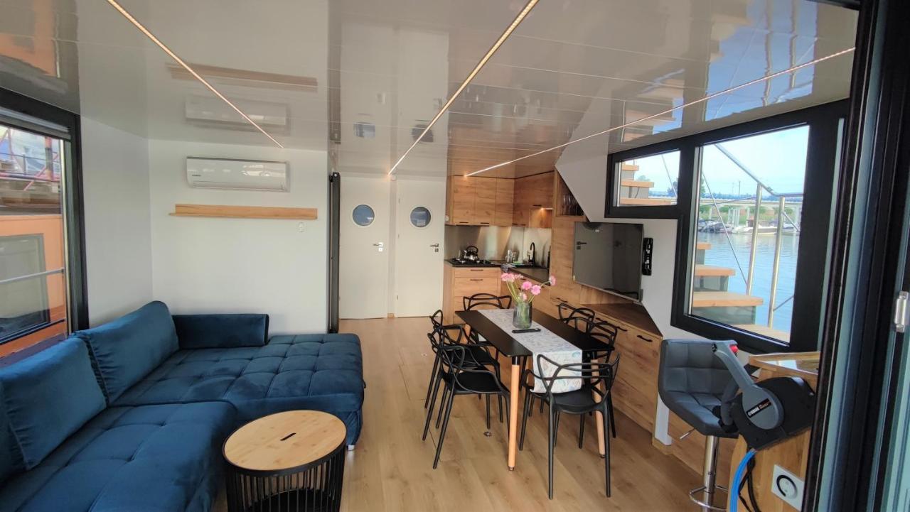Houseboat Water King Apartament Plywajacy Dom Na Wodzie, 7 Os Wrocław Zewnętrze zdjęcie